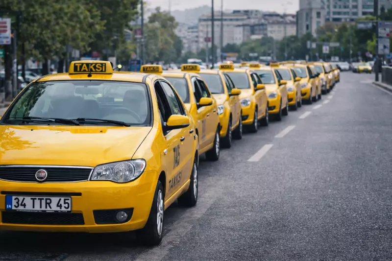 Taksi Plakası Kiralama mı Satın Alma mı? Yatırım Açısından Detaylı Karşılaştırma